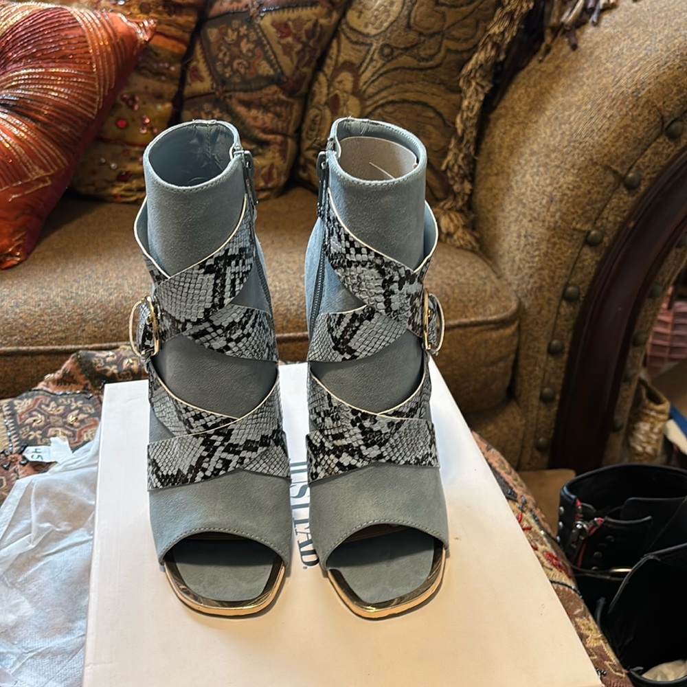 Cute peep toe booties